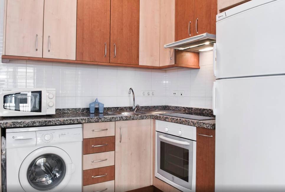 Zenith Apartment, Malaga City Center מראה חיצוני תמונה